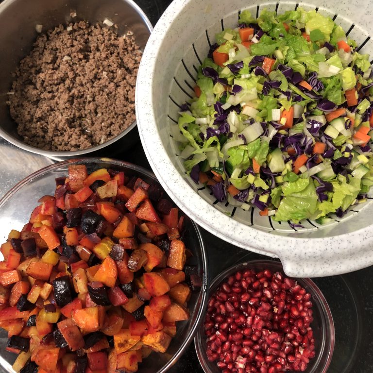 Rotsaker Sötpotatis med Köttfärs och Sallad